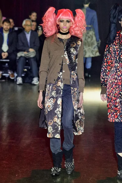 Look 9